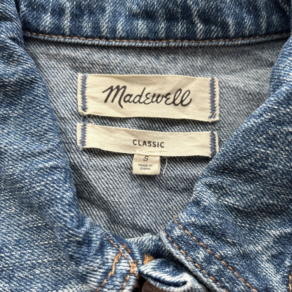 Madewell Classic Fit Women's Small Blue Trucker Denim Jean Jacket EUC - Picture 4 of 6